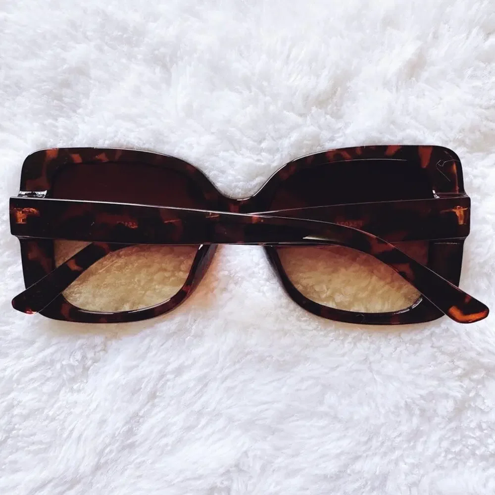 Eva Tortoise Brown Square-Framed Sunglasses
